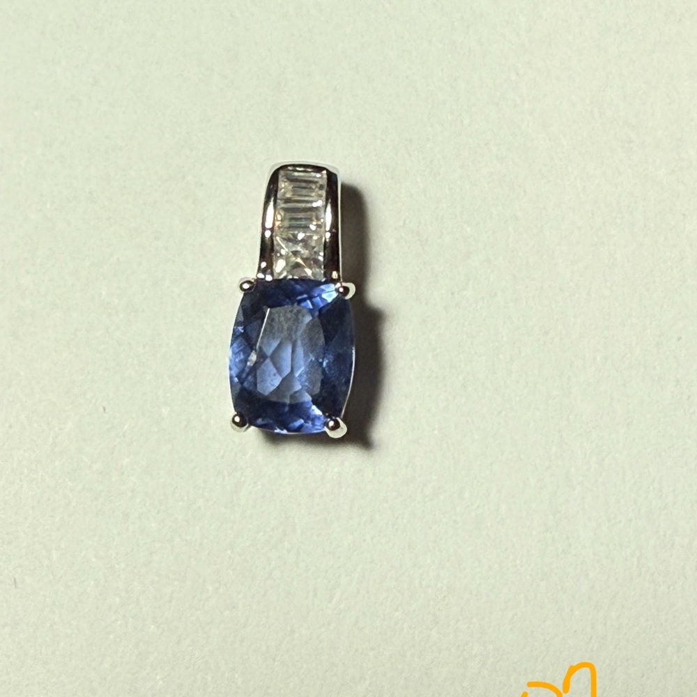 PRICE FIRM • NWOT pendant 925 sterling silver cubic zirconia Prime Art & Jewel